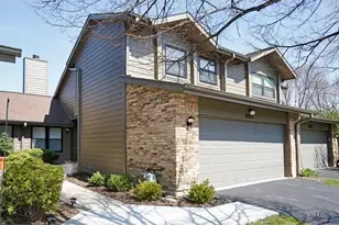 8065 Wildwood Ln, Darien, IL 60561 - Photo 1