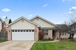 25821 S Sunrise Ct, Monee, IL 60449 - Photo 1