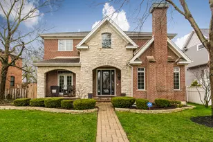 100 N Lincoln Ave, Park Ridge, IL 60068 - Photo 1