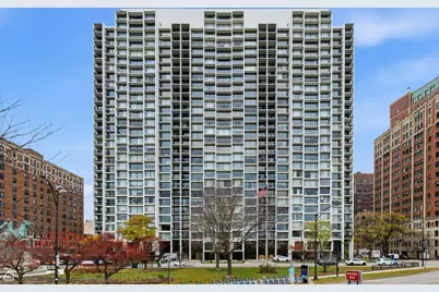 3200 N Lake Shore Drive #604, Chicago, IL 60657 - Photo 1