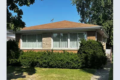 5844 Warren Street, Morton Grove, IL 60053 - Photo 1