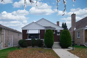 5251 S Hamlin Ave, Chicago, IL 60632 - Photo 1