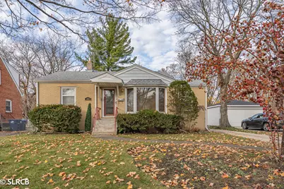 266 Columbia Avenue, Des Plaines, IL 60016 - Photo 1