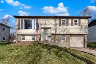 5918 Stuart Ln, Oak Forest, IL 60452 - Photo 1