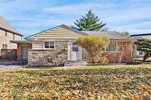 199 S Linden Ave, Elmhurst, IL 60126 - Photo 1