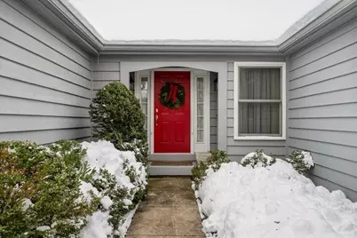 207 E North Avenue, Lake Bluff, IL 60044 - Photo 1