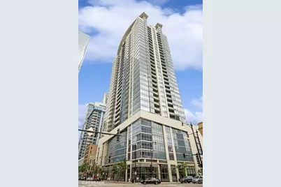 100 E 14th Street #2106, Chicago, IL 60605 - Photo 1