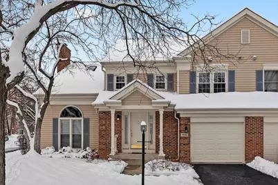 1943 N Charter Point Drive #D, Arlington Heights, IL 60004 - Photo 1