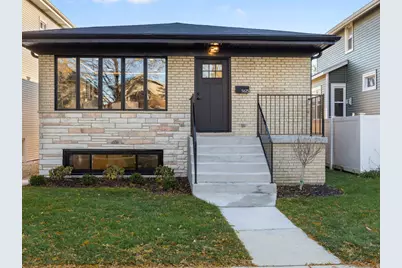 5625 W Leland Avenue, Chicago, IL 60630 - Photo 1