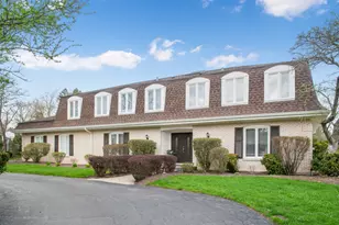 1866 S Wilson Dr, Lake Forest, IL 60045 - Photo 1