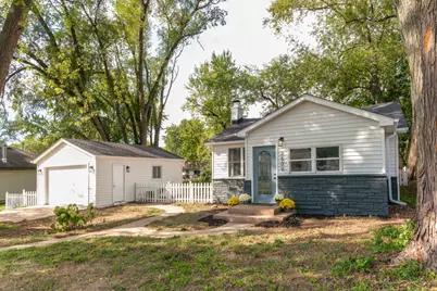 2509 S Birchwood Avenue, McHenry, IL 60051 - Photo 1