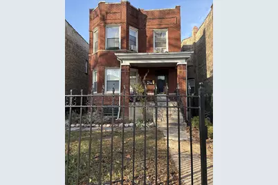 3924 N Sawyer Avenue, Chicago, IL 60618 - Photo 1
