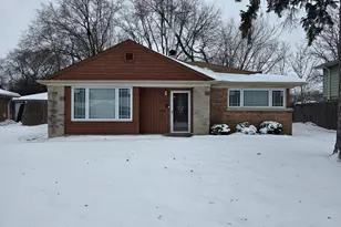 207 Mantua St, Park Forest, IL 60466 - Photo 1