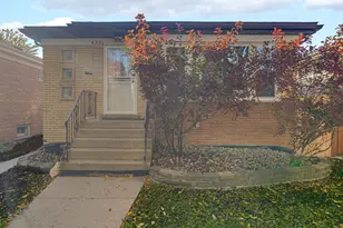 4321 W Augusta Blvd, Chicago, IL 60651 - Photo 1