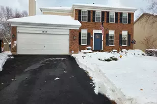 1065 Brighton Dr, Carol Stream, IL 60188 - Photo 1