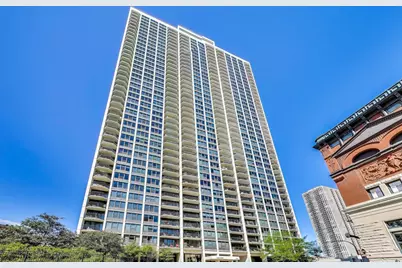 1560 N Sandburg Terrace #510, Chicago, IL 60610 - Photo 1