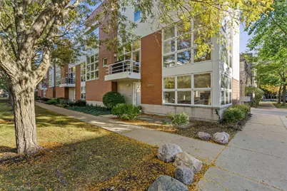 2933 N Hermitage Avenue #A, Chicago, IL 60657 - Photo 1