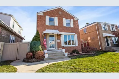 3623 N Sayre Avenue, Chicago, IL 60634 - Photo 1