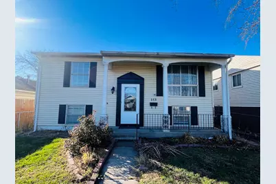 153 N Douglas Avenue, Bradley, IL 60915 - Photo 1