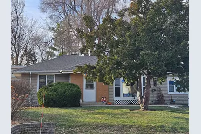 62 Ridge Court, Lindenhurst, IL 60046 - Photo 1