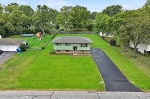 2N314 Euclid Ave, Glen Ellyn, IL 60137 - Photo 1