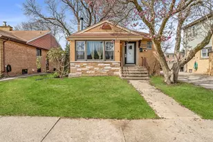 10026 S Spaulding Ave, Evergreen Park, IL 60805 - Photo 1
