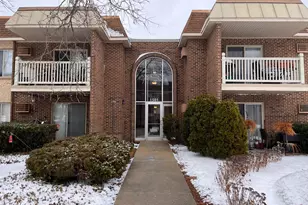 1501 E Churchill Dr, Palatine, IL 60074 - Photo 1