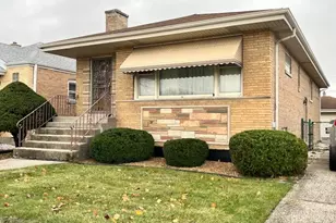 5827 S Austin Ave, Chicago, IL 60638 - Photo 1