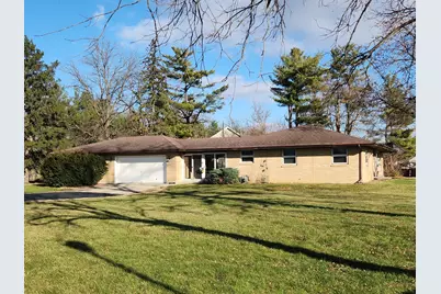 9225 N 2nd Street, Machesney Park, IL 61115 - Photo 1