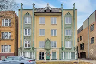 1636 W Melrose St, Chicago, IL 60657 - Photo 1