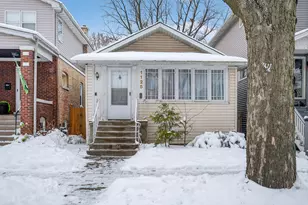 1125 Gunderson Ave, Oak Park, IL 60304 - Photo 1