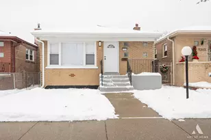 9749 S Harvard Ave, Chicago, IL 60628 - Photo 1
