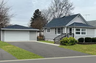 1817 Cora St, Crest Hill, IL 60403 - Photo 1