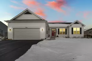 5210 Pheasant Ln, Richmond, IL 60071 - Photo 1