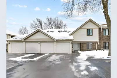 847 E Coach Road #1, Palatine, IL 60074 - Photo 1