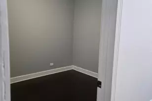 6229 S Bishop St, Chicago, IL 60636 - Photo 9