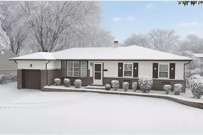 243 N Richards Drive, Palatine, IL 60074 - Photo 1