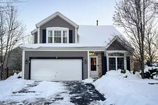 2809 Forestview Dr, Carpentersville, IL 60110 - Photo 1