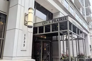 1335 S Prairie Ave, Chicago, IL 60605 - Photo 1