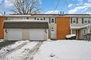 526 Thomas Rd, Bolingbrook, IL 60440 - Photo 1