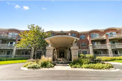 950 Augusta Way #204, Highland Park, IL 60035 - Photo 1