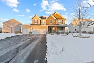 7811 Bellflower Ln, Joliet, IL 60431 - Photo 1