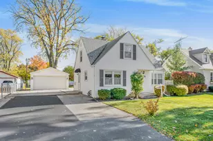 3111 Stillwell Dr, Des Plaines, IL 60018 - Photo 1