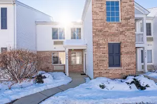 1648 McClure Rd, Aurora, IL 60505 - Photo 1