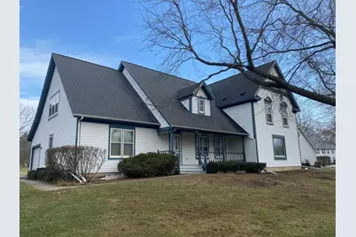 872 Victoria Drive, Woodstock, IL 60098 - Photo 1