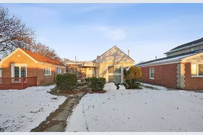 5735 N Ottawa Avenue, Chicago, IL 60631 - Photo 1