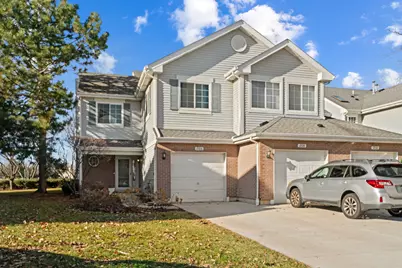 206 Sierra Pass Drive #3, Schaumburg, IL 60194 - Photo 1