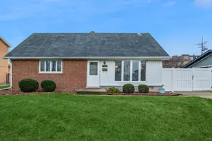 7101 Stanford Dr, Bridgeview, IL 60455 - Photo 1