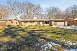 4616 Lanewood Dr, Rockford, IL 61108 - Photo 1