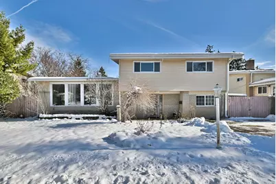 521 Michael Manor, Glenview, IL 60025 - Photo 1